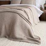plaid op bed beige patroon moyha